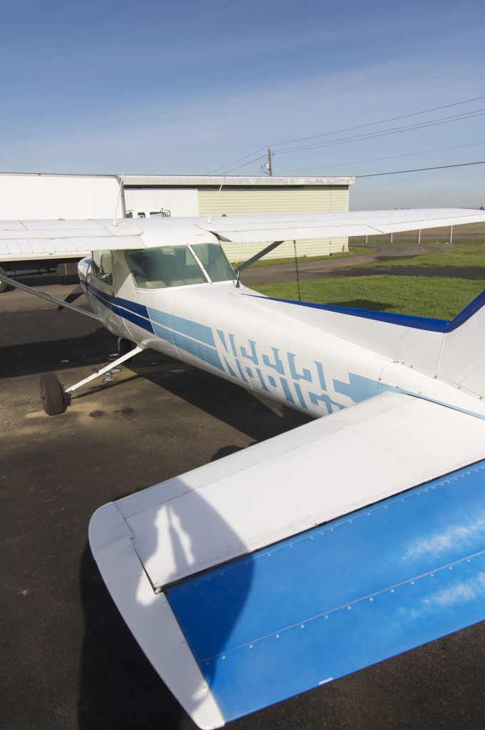 pilot for a day: how to fly an airplane without a license